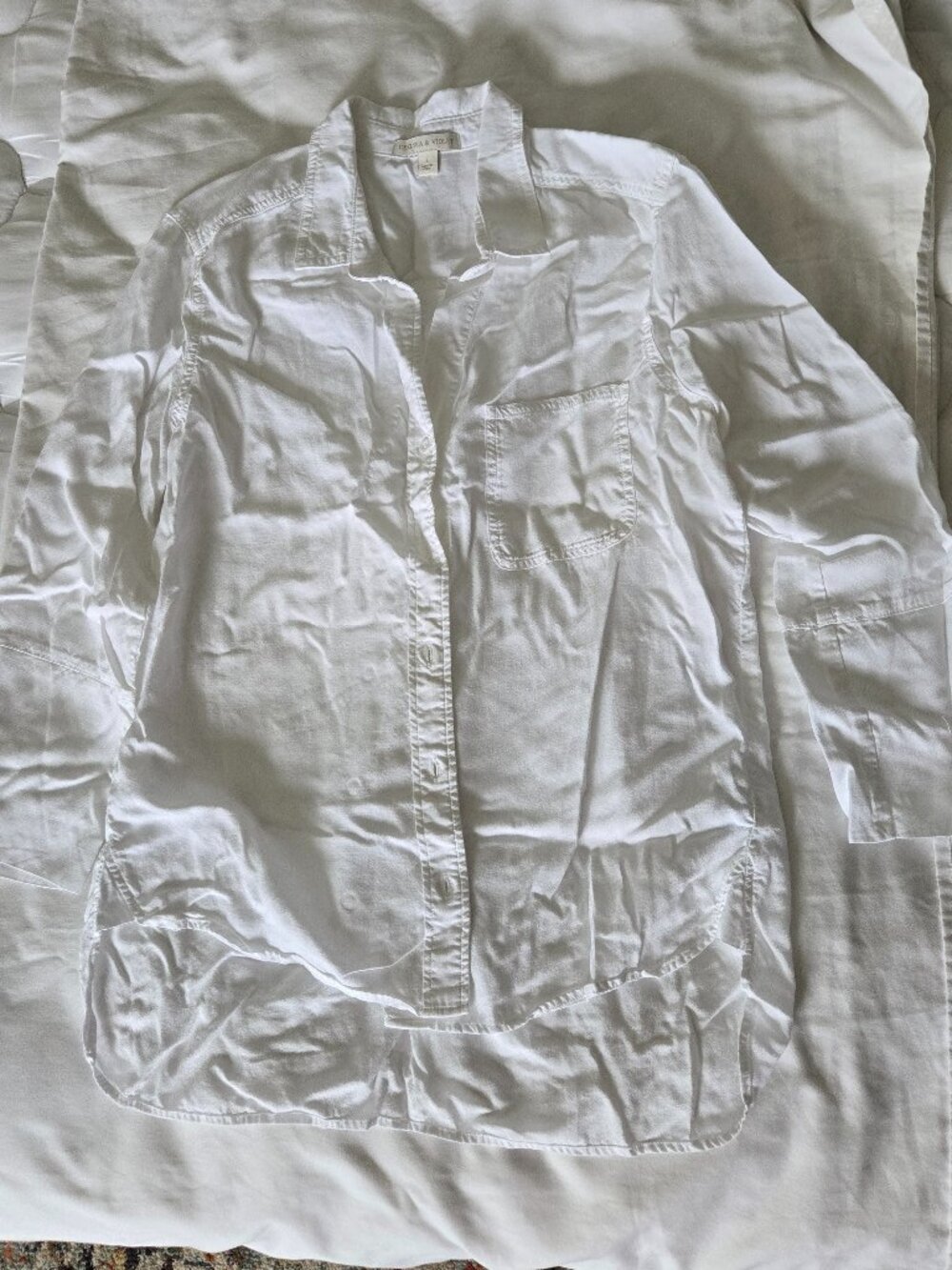 Chelsea & Violet Button Up High Low Shirt - White - L